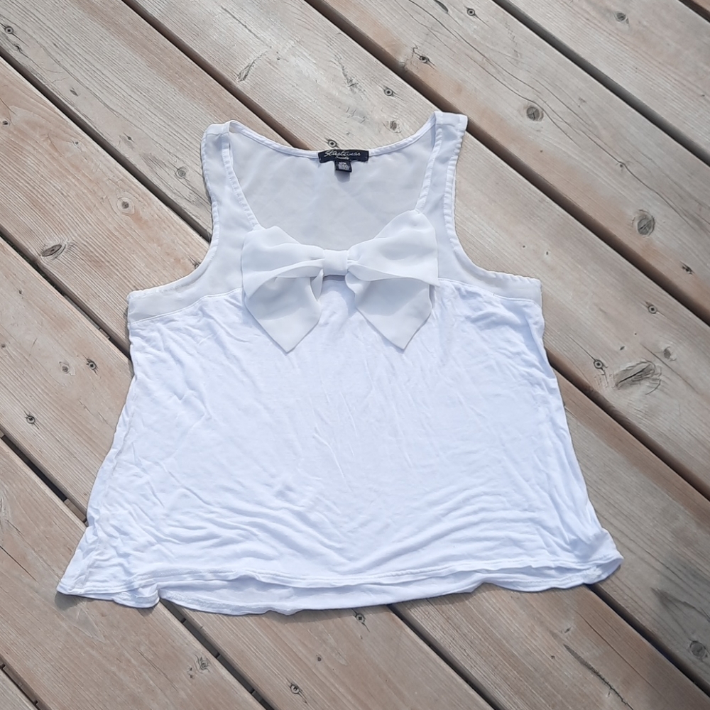 Bow tie tank